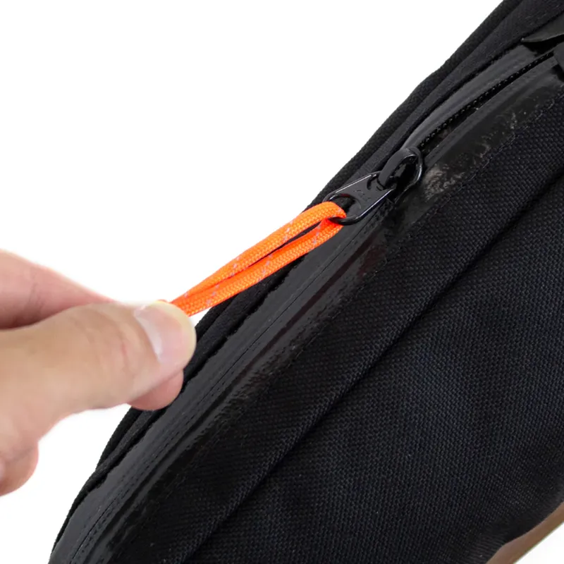 Restrap Top Tube Bag - 0.8L - Black-4