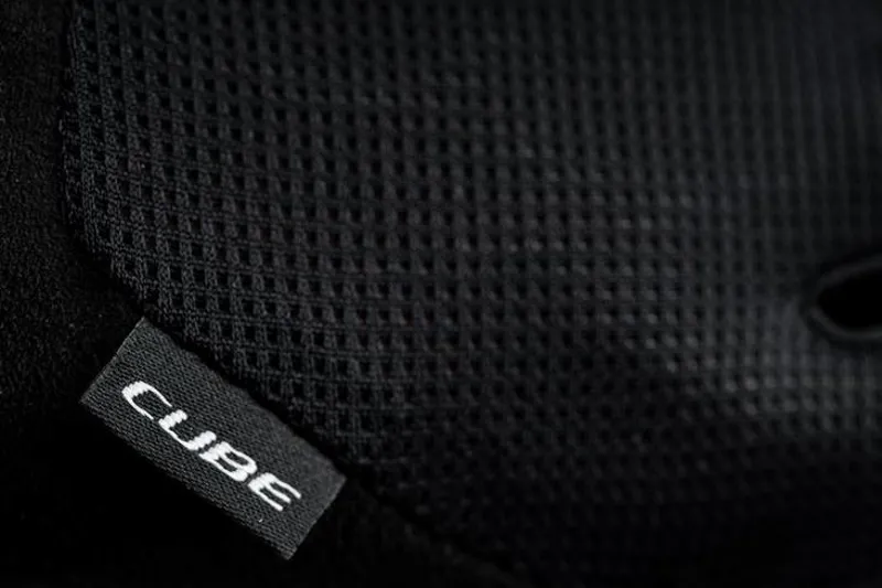 Cube X Natural Fit Long Finger Gloves - Black -2