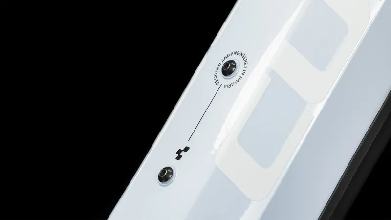 Cube Reaction Hybrid Pro 625 29er 2024 Electric MTB - White-4