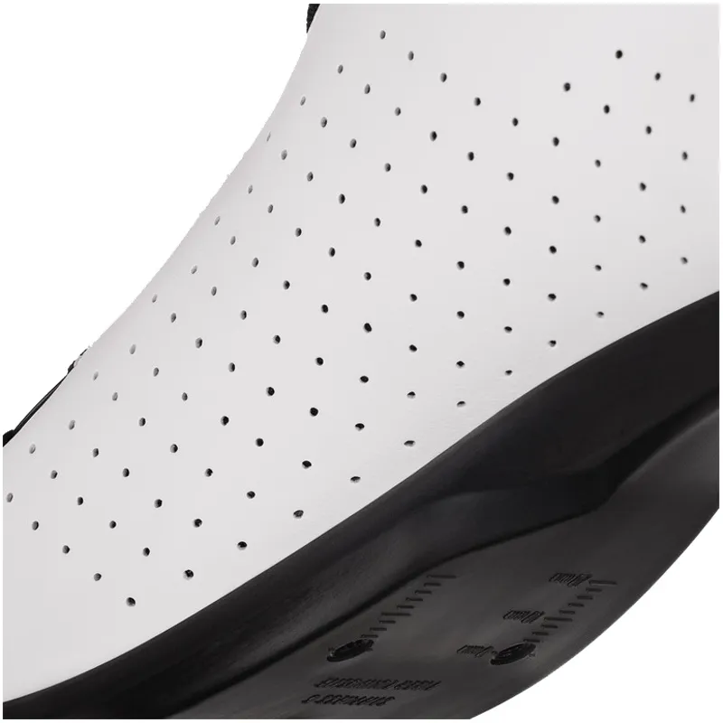 Fizik Vento Omna Road Shoes - White/Black-4