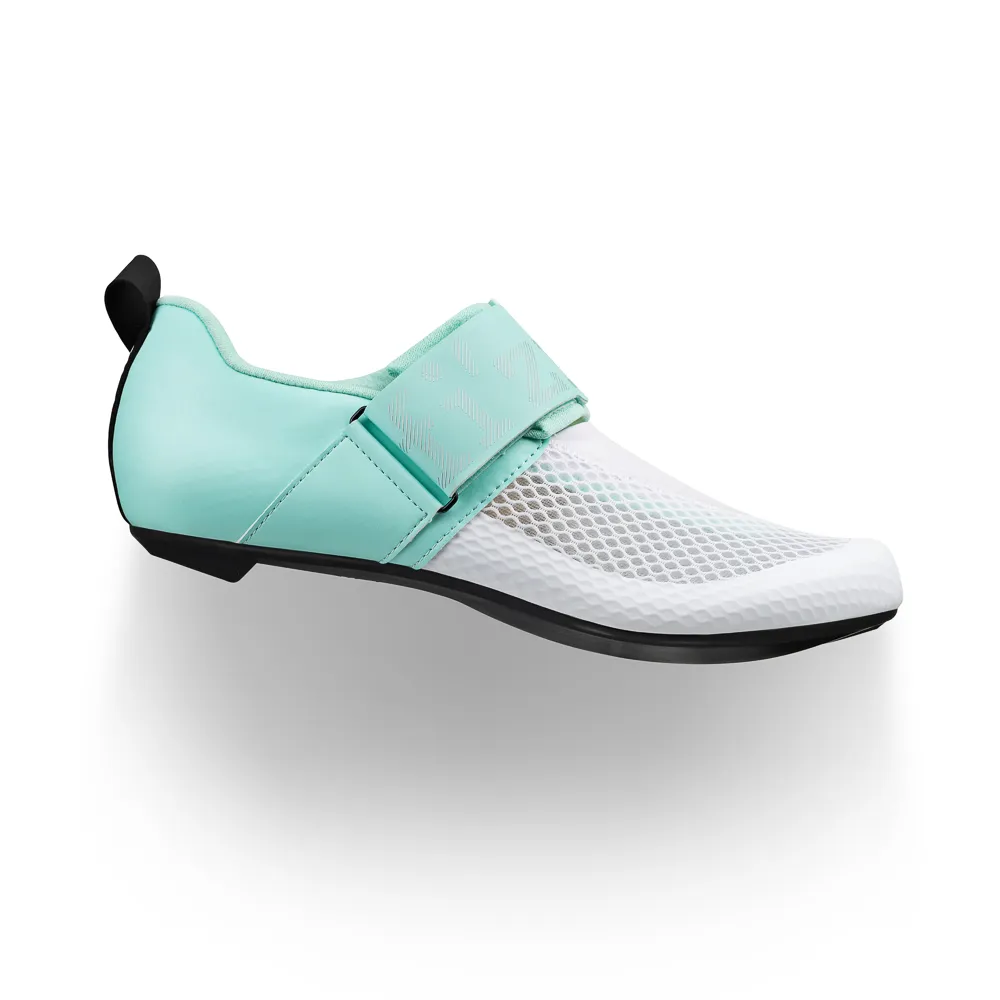 uPRISE Bikes Fizik Transiro Hydra Triathlon Shoes - White/Aquamarine | Price match, 365 day return s, 18-Month Warranty, Finance Available & Free UK Delivery