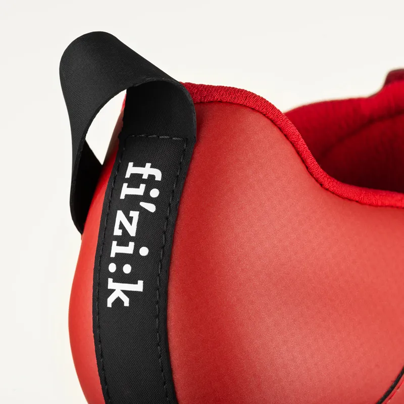 Fizik Transiro Hydra Triathlon Shoes - White/Red-4