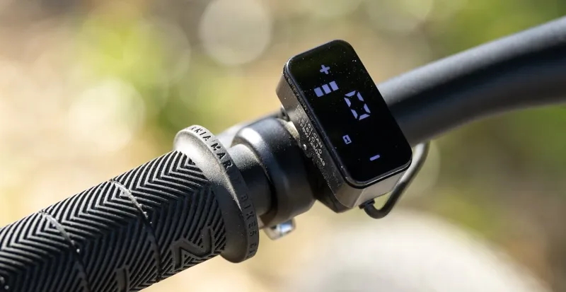 Marin Fairfax E 2024 Electric Hybrid Bike - Silver-3