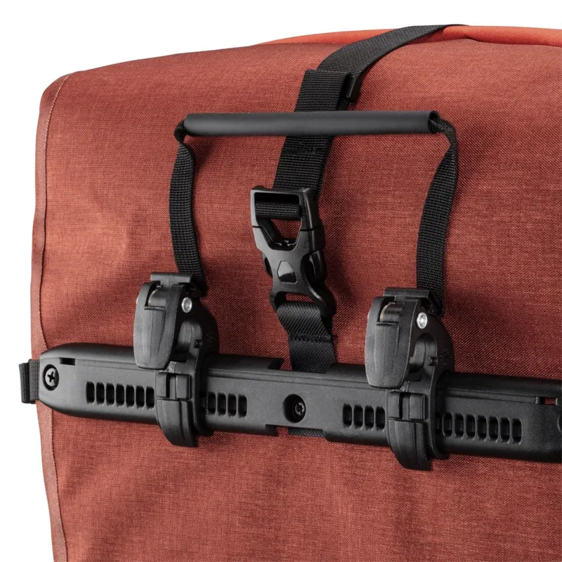 Ortlieb Back-Roller Pro Plus QL2.1 - 70 Litre - Salsa/Dark Chili-4