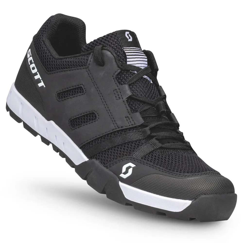 uPRISE Bikes Scott Sport Crus-R Men's Flat MTB Soes - Black/White | Price match, 365 day return s, 18-Month Warranty, Finance Available & Free UK Delivery