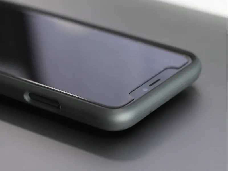 Quad Lock iPhone Tempered Glass Screen Protector - Clear-3