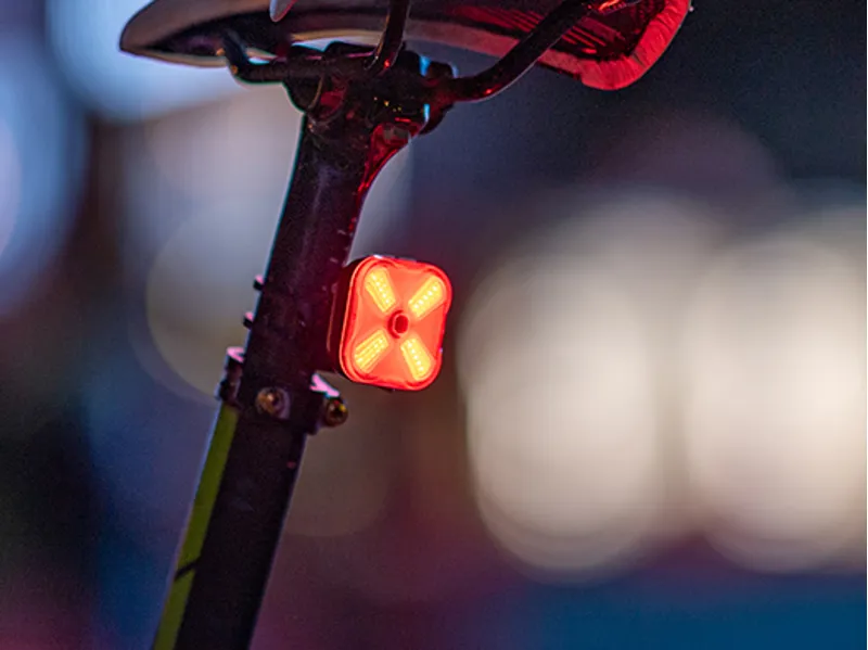 Ravemen CL06 USB Rechargeable LED Rear Light-3