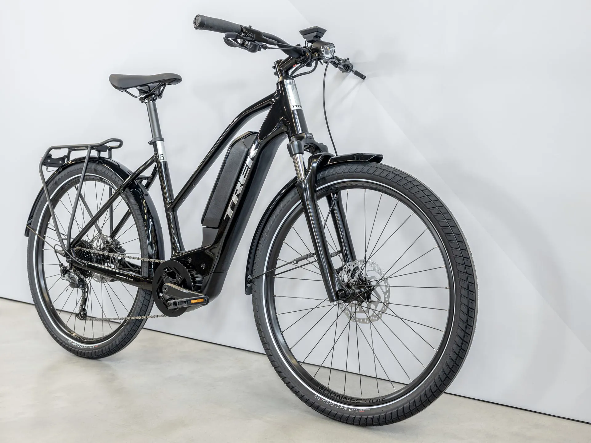 Trek Allant+ 5 Stagger 400 2023 Electric Hybrid Bike - Trek Black