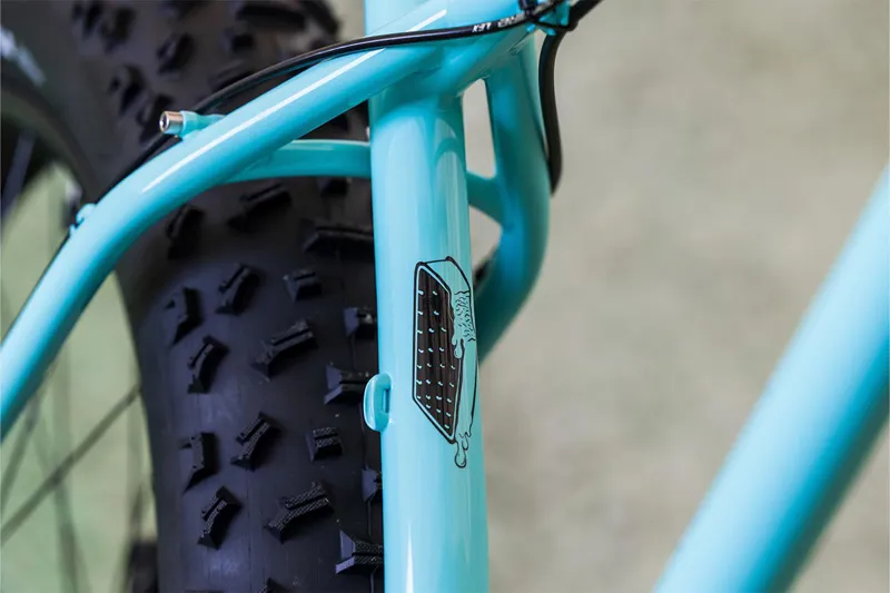 Surly Ice Cream Truck 2023 Fat Bike - Safety Mask Blue-4