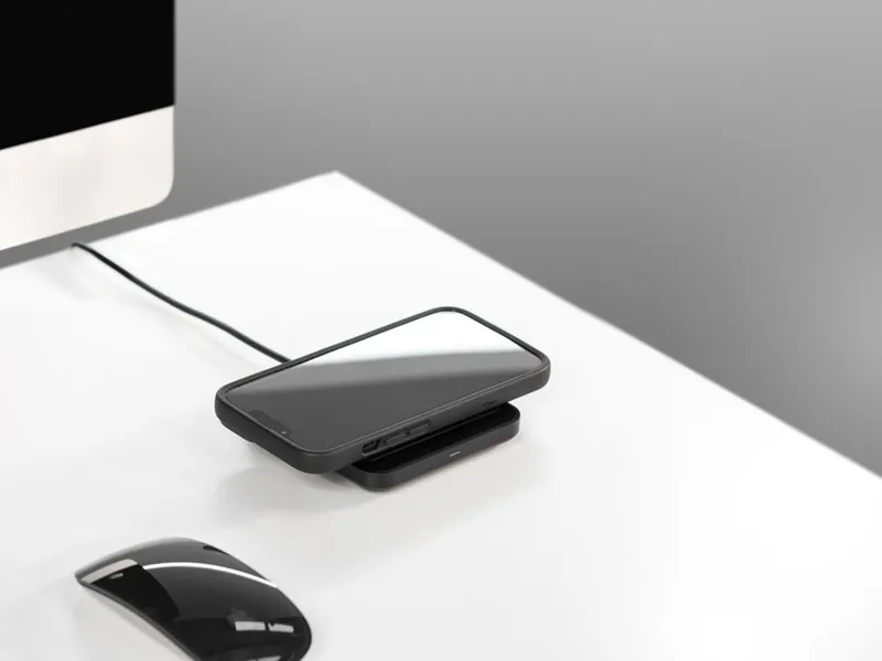 Quad Lock MAG Wireless Charging Pad - Black-4