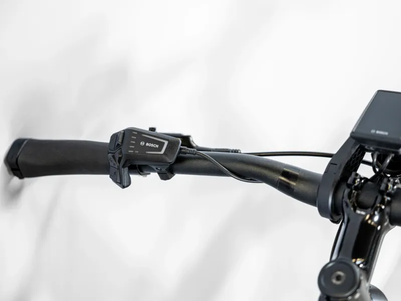 Trek Allant+ 5 Stagger 725 Electric Hybrid Bike - Trek Black - Medium-4