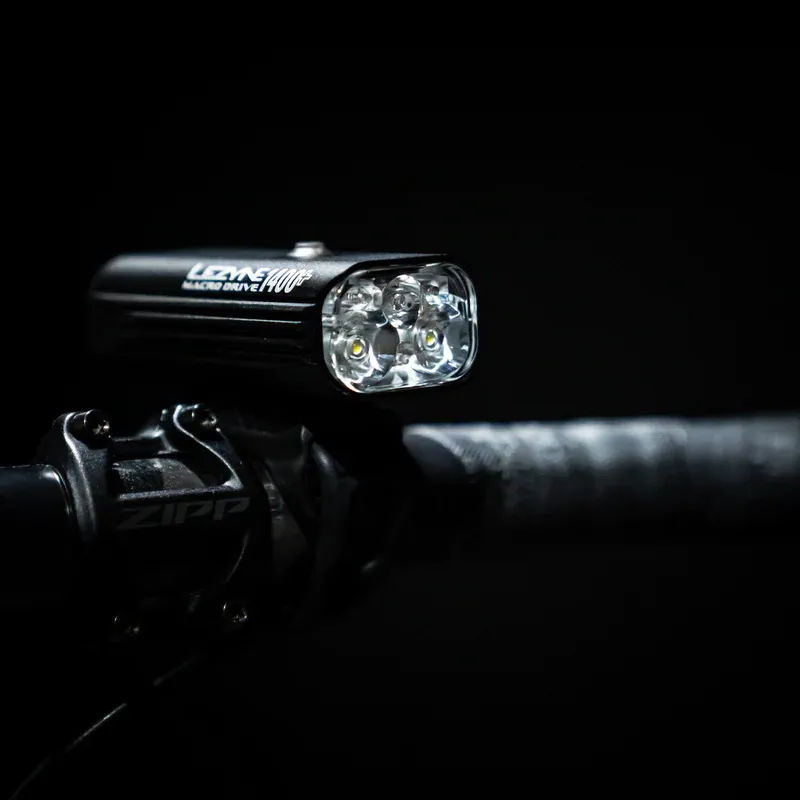 Lezyne Macro Drive 1400+ Front Light - Satin Black-5