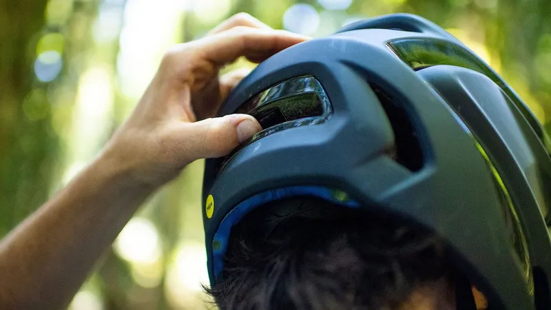 Specialized Gambit MIPS Full Face MTB Helmet - Black-9