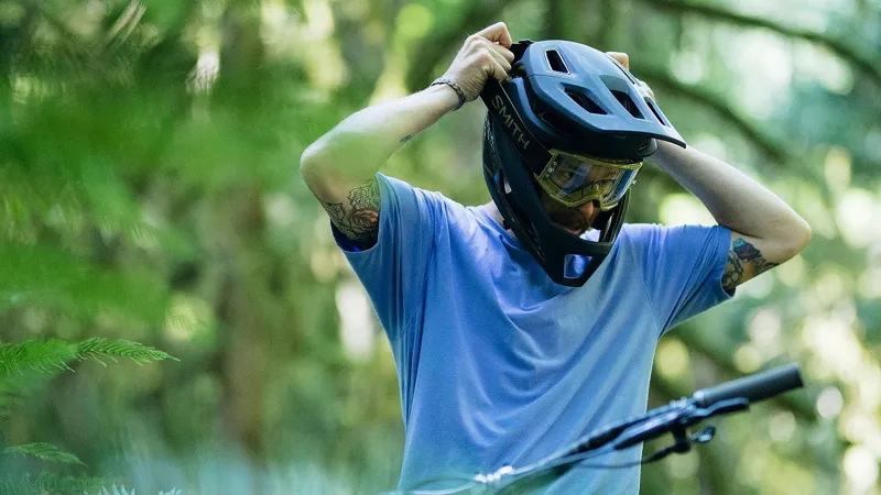 Specialized Gambit MIPS Full Face MTB Helmet - Black-8