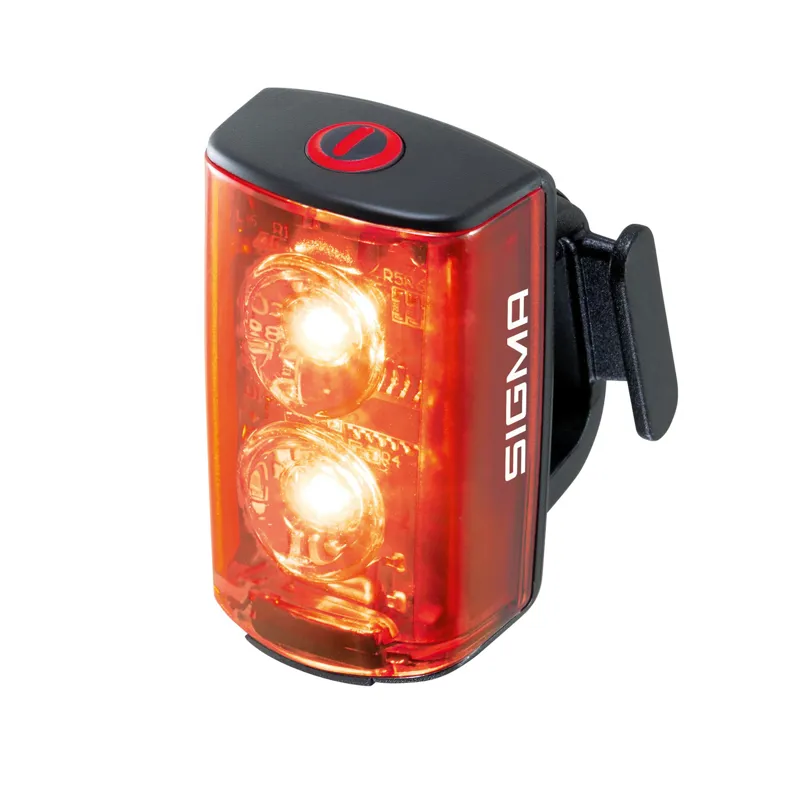 R54 light action top