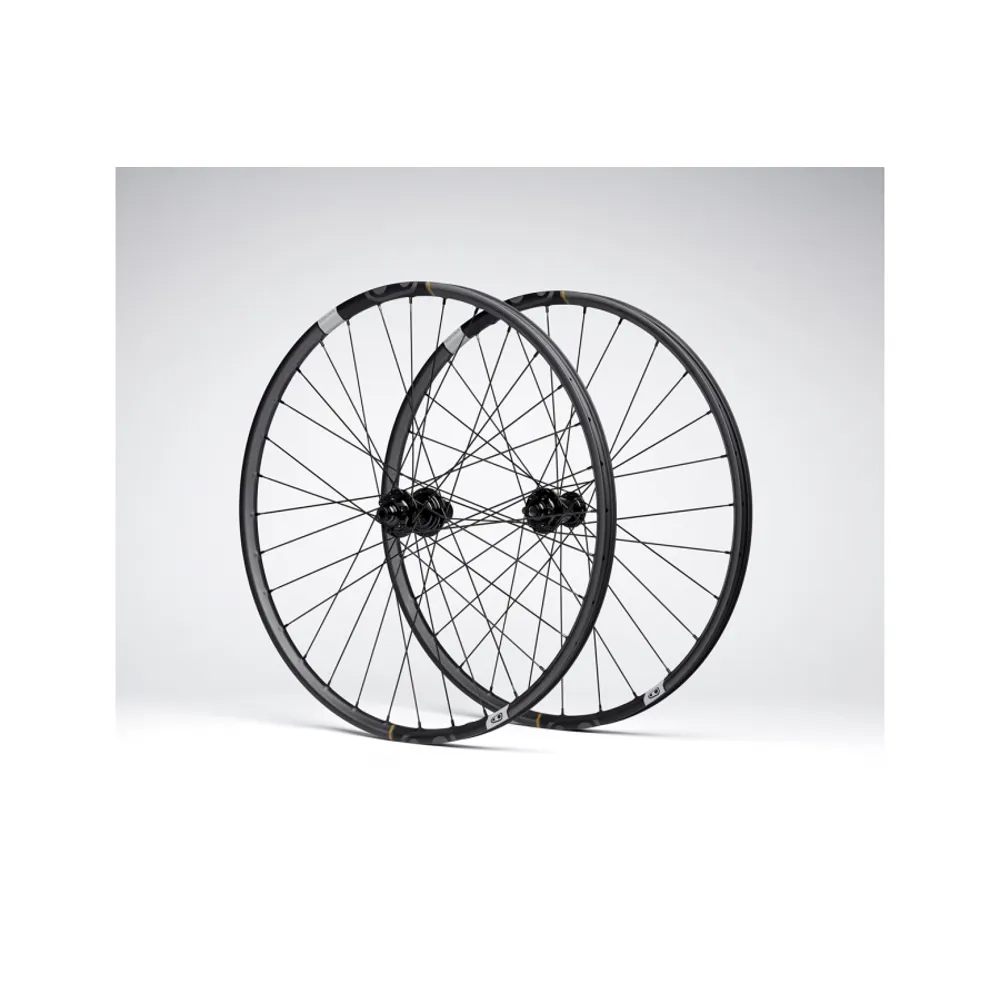 uPRISE Bikes Crank Brothers Synthesis XCT 11 I9 Hydra Hub 29er Boost MTB Wheelset | Price match, 365 day return s, 18-Month Warranty, Finance Available & Free UK Delivery