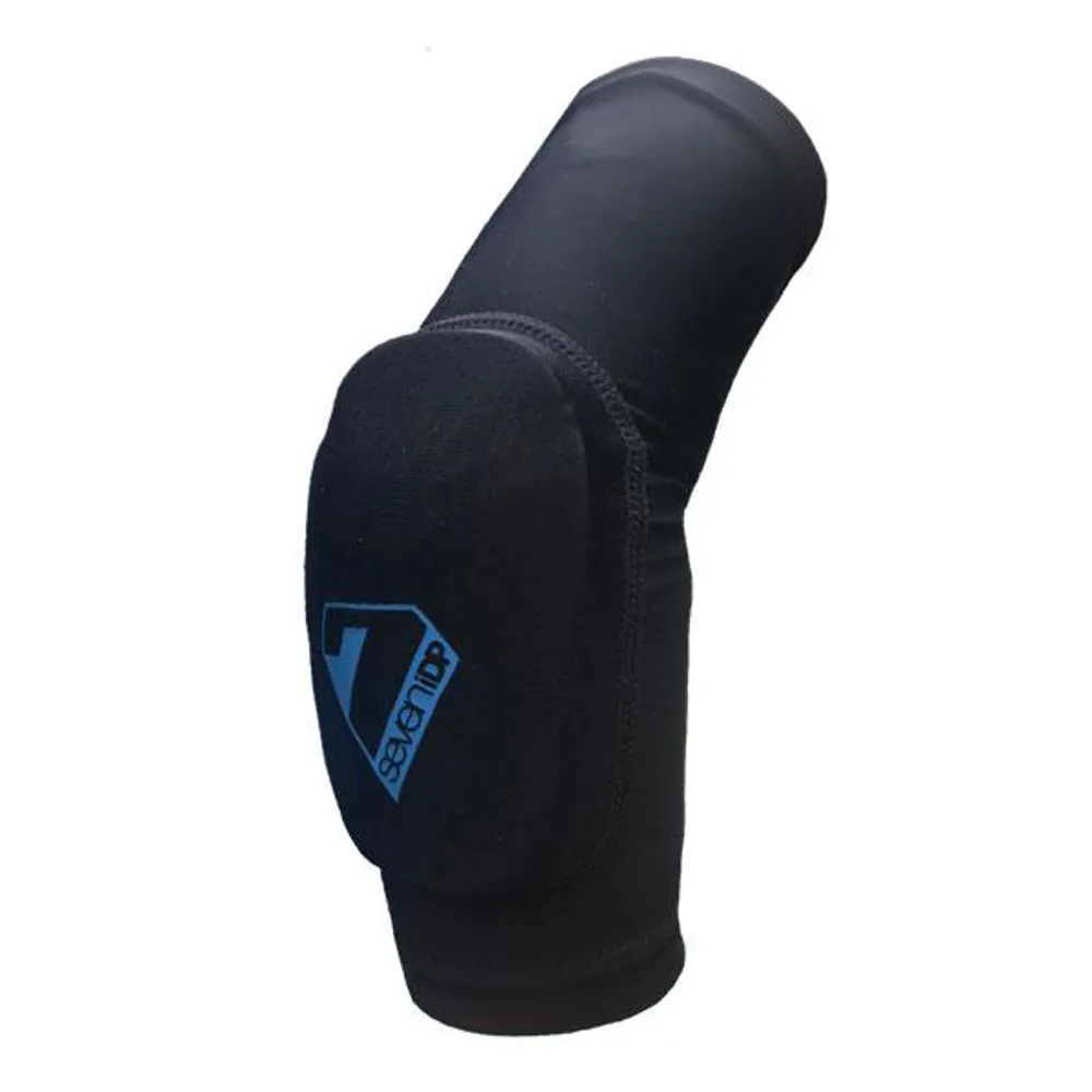 uPRISE Bikes 7idp Transition Kids Knee Guards - Black - Age 2-4 | Price match, 365 day return s, 18-Month Warranty, Finance Available & Free UK Delivery