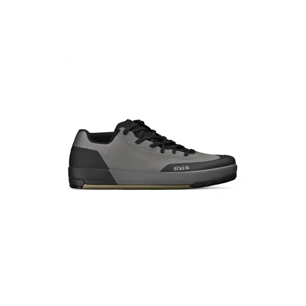 uPRISE Bikes Fizik Gravita Versor Flat MTB Shoes - Grey/Mud | Price match, 365 day return s, 18-Month Warranty, Finance Available & Free UK Delivery