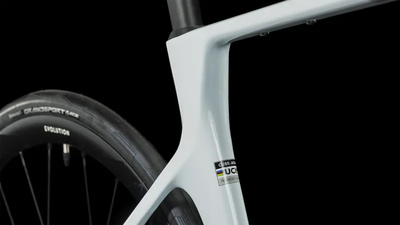 Cube agree pro carbon hotsell