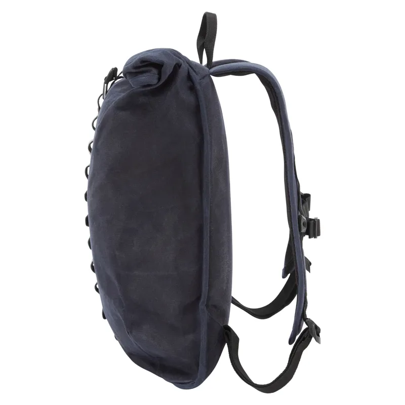 Altura Heritage Cycling Backpack - 12L - Navy-2
