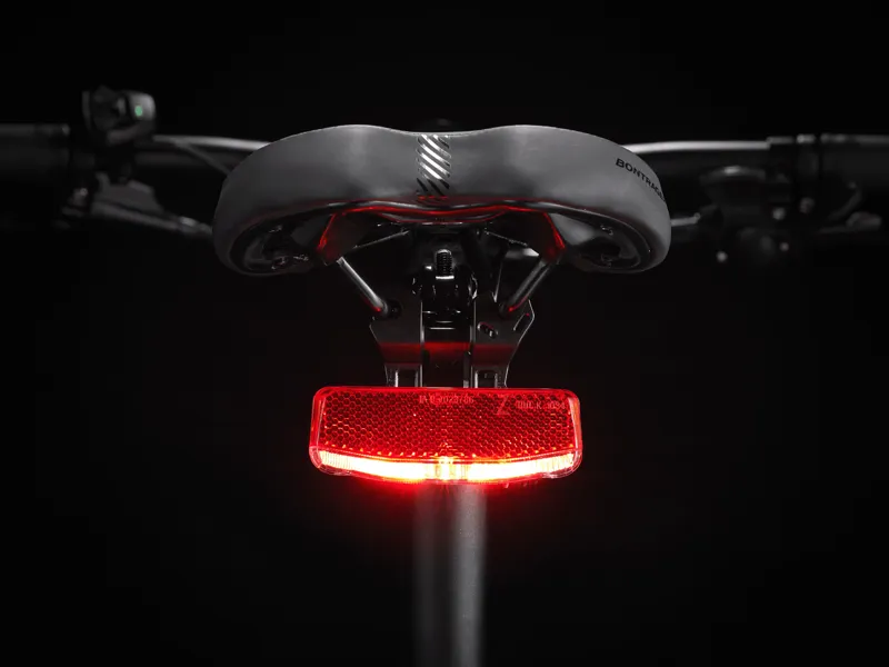 Trek Dual Sport+ 2 Stagger 252 Electric Hybrid Bike - Hex Blue-8