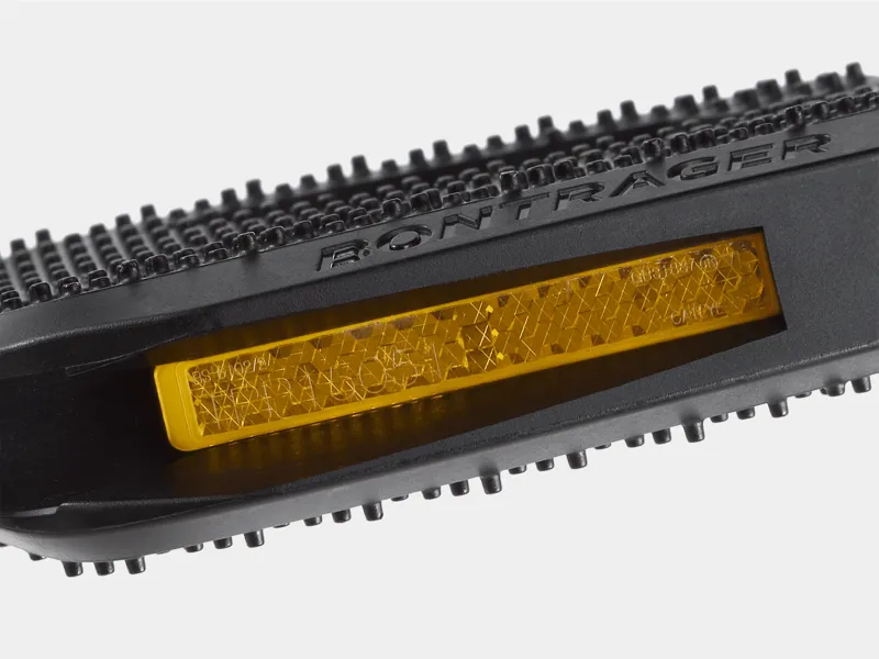 Bontrager City Flat Pedals - 9/16 - Black-3