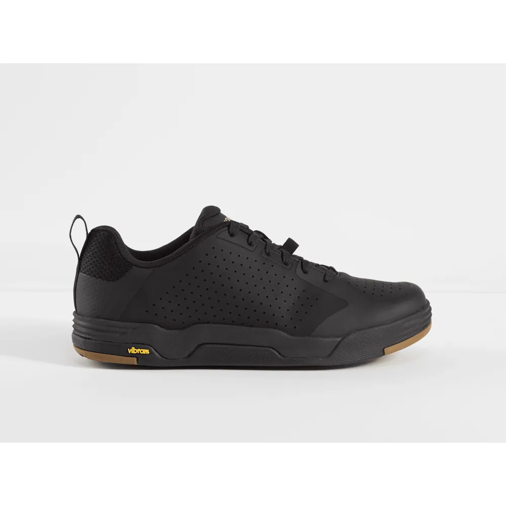 uPRISE Bikes Bontrager Flatline Flat MTB Shoes - Black | Price match, 365 day return s, 18-Month Warranty, Finance Available & Free UK Delivery