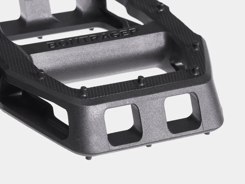 Bontrager Line Comp Flat Pedals - 9/16 - Black-2