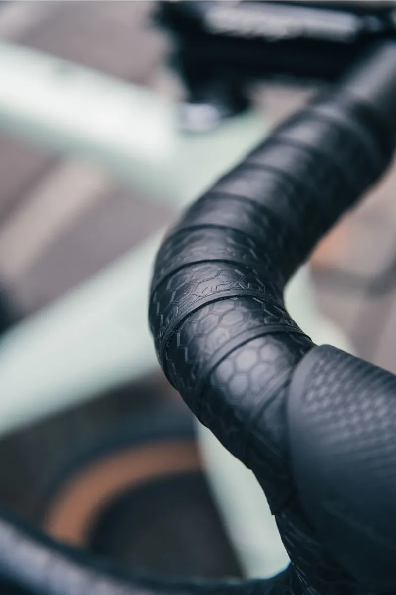 Cadex AR Road Bike Handlebar Tape - Black-12
