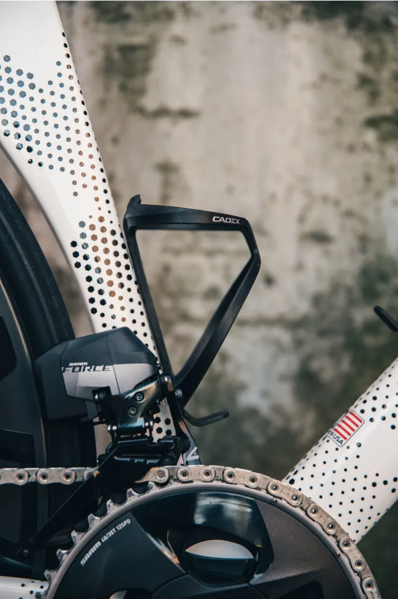 Cadex Water Carbon Bottle Cage - Black-7