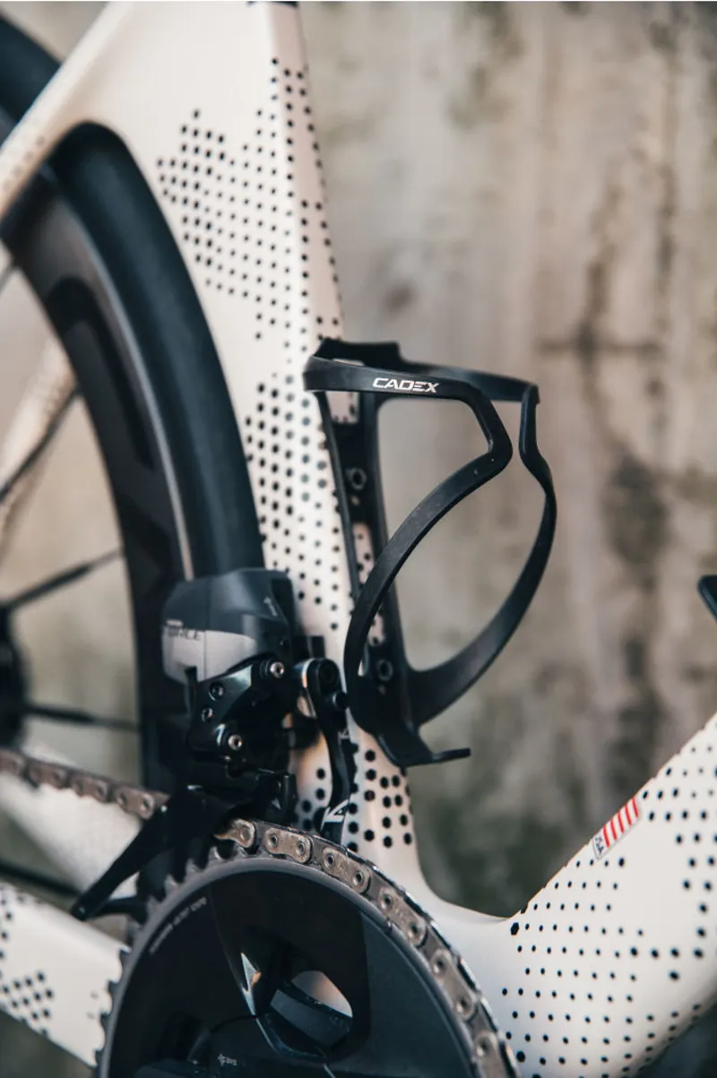Cadex Water Carbon Bottle Cage - Black-8