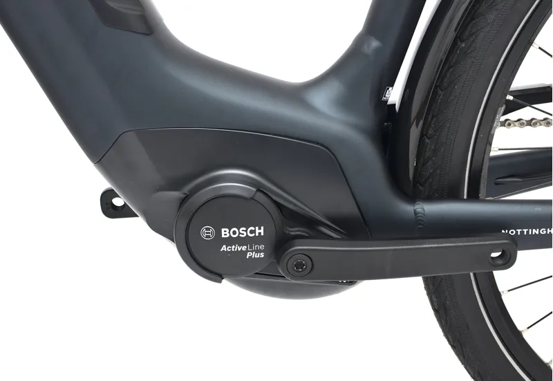 Ex Demo Raleigh Motus Grand Tour Step-Through Hub Gear Electric Bike - 41 cm - Black-11