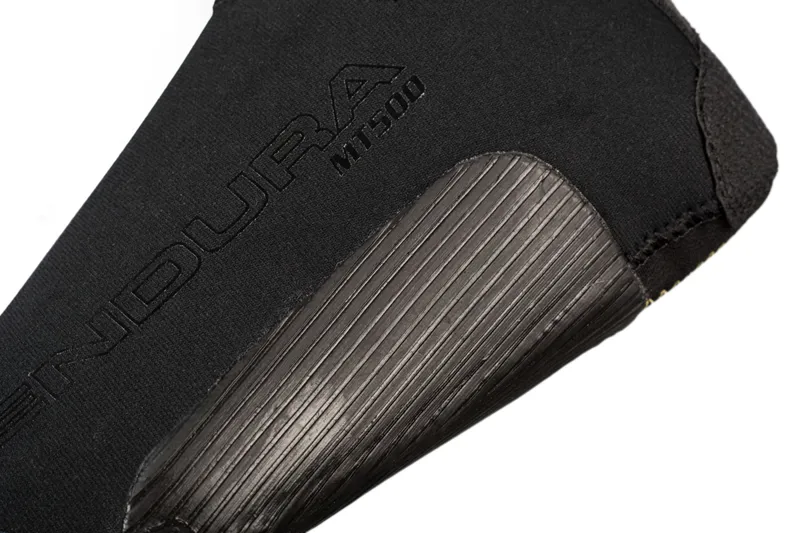 Endura MT500 Overshoe - Black-1