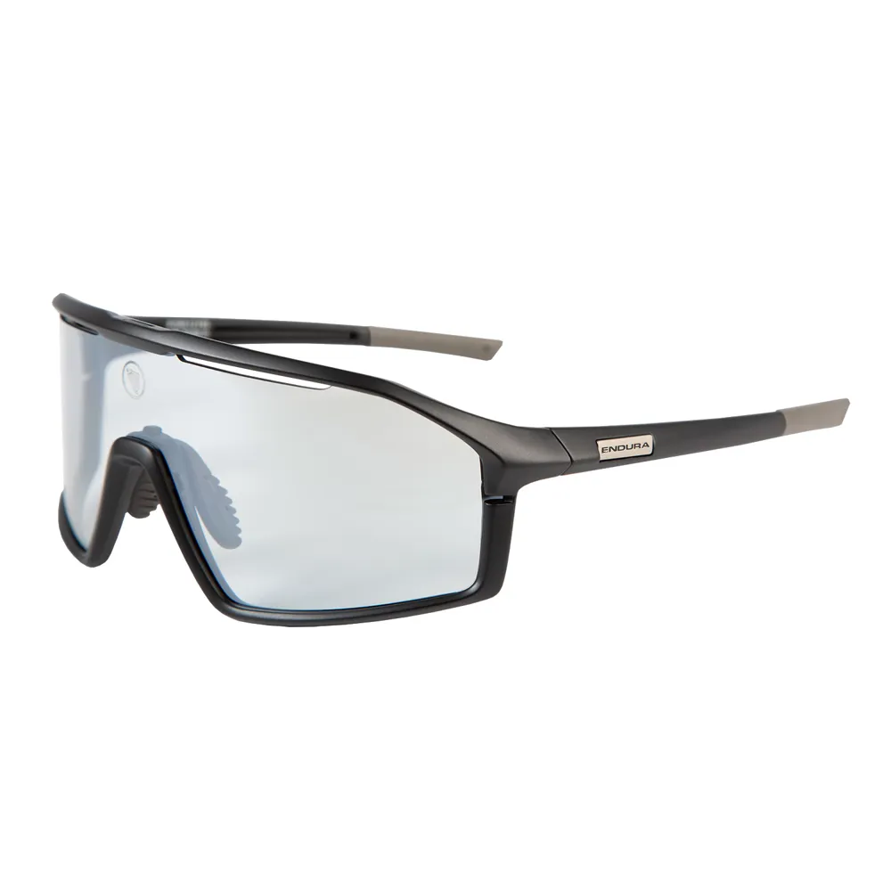 uPRISE Bikes Endura Gabbro II Cycling Glasses Photochromic - Matt Black | Price match, 365 day return s, 18-Month Warranty, Finance Available & Free UK Delivery