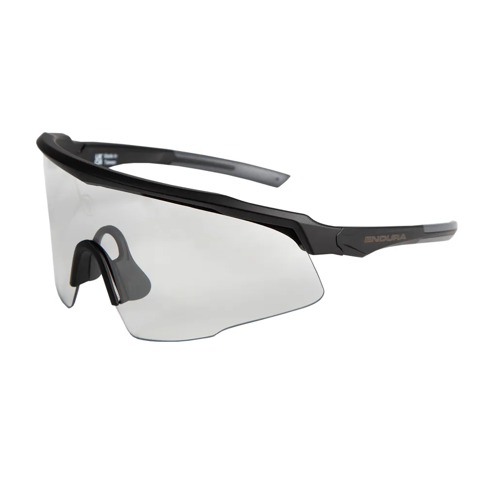 uPRISE Bikes Endura Shumba II Cycling Glasses Set Photochromic - Matt Black | Price match, 365 day return s, 18-Month Warranty, Finance Available & Free UK Delivery