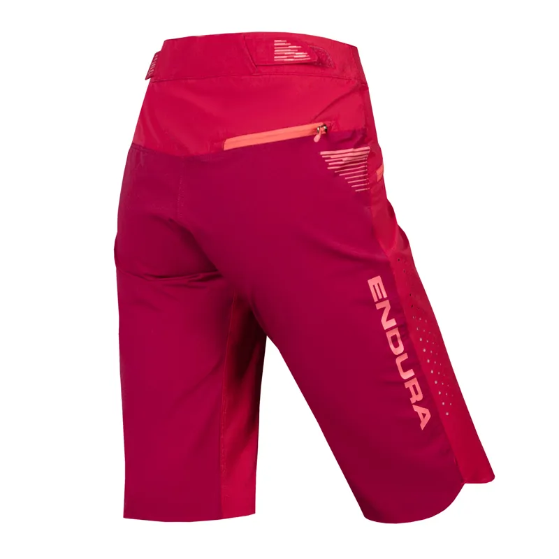 Endura SingleTrack Lite Women's Baggy Shorts - Berry-1