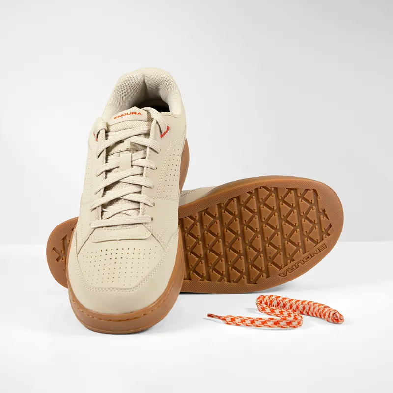 Endura Hummvee Flat Mountain Bike Shoes - Pebble-1