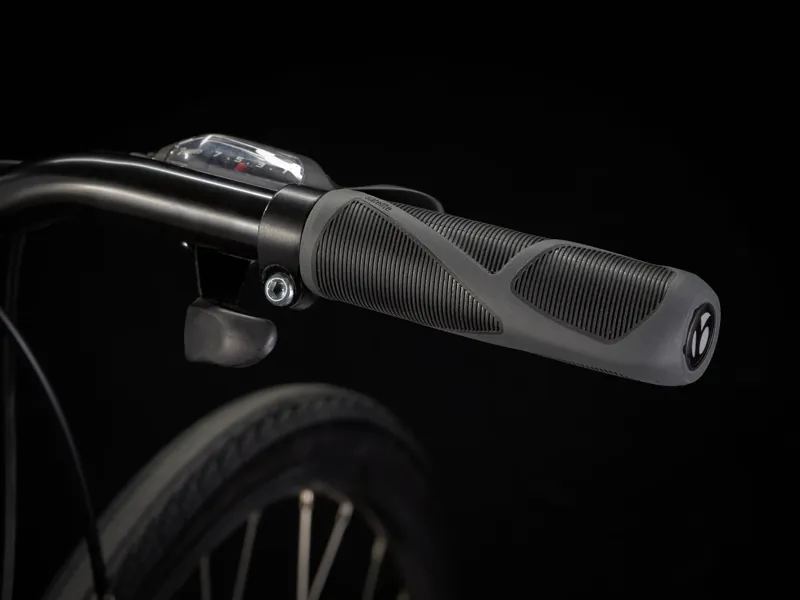 Trek FX 1 Stagger 2024 Women's Hybrid Bike - Lithium Grey-3