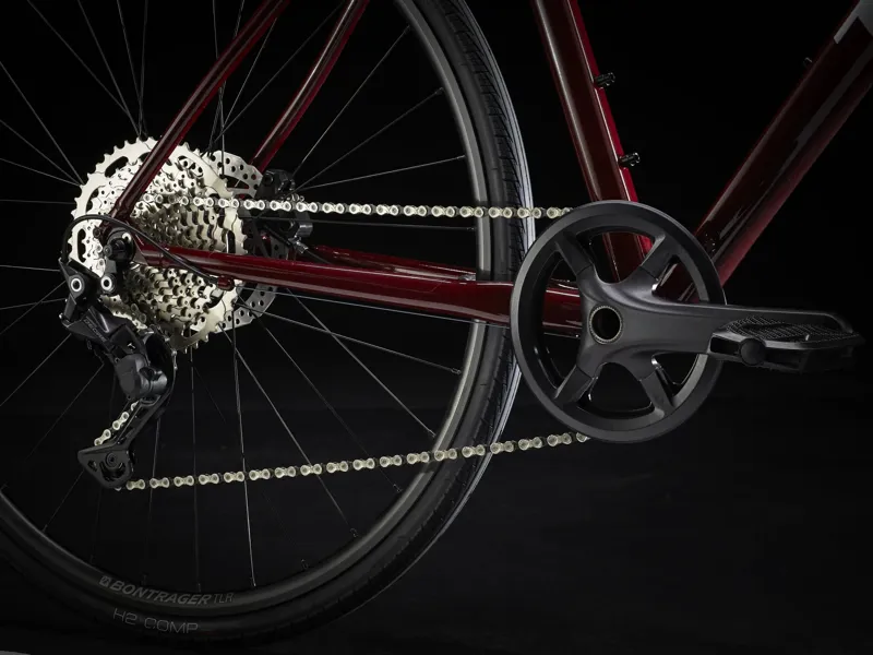 Trek FX 3 Disc Hybrid Bike - Viper Red/Cobra Blood Fade-6