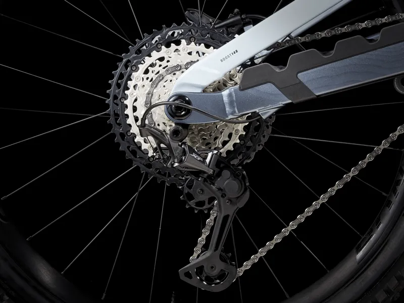 Trek Slash 8 Gen 6 27.5/29er 2025 Full Suspension MTB - Grey Pearl-2