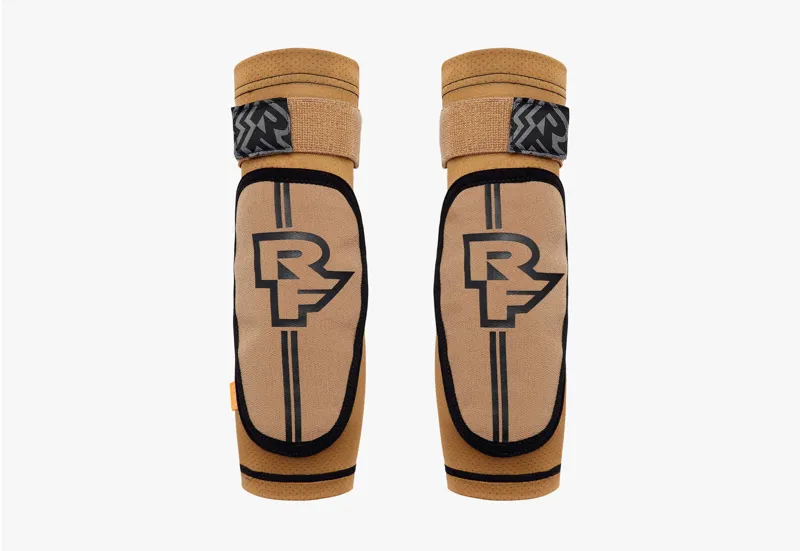 Race Face Indy Elbow Guards - Loam