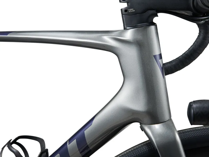Giant Defy Advanced 1 2024 Carbon Endurance Road Bike - Charcoal-3