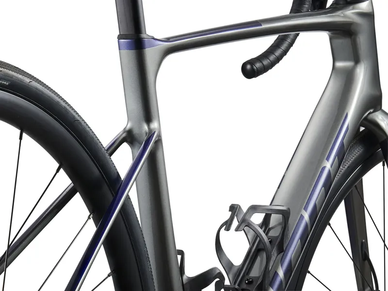Giant Defy Advanced 1 2024 Carbon Endurance Road Bike - Charcoal-5