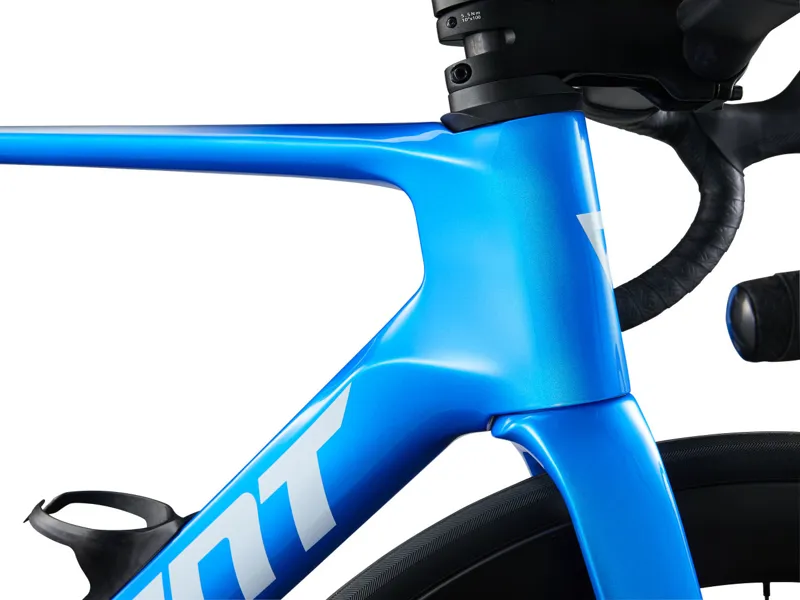 Giant Propel Advanced Pro 0 2024 Carbon Road Bike - Metallic Blue/Carbon-4
