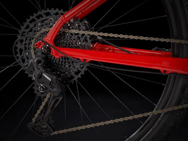 Trek Marlin 8 Gen 2 27.5-29er Hardtail MTB - Rad Red/Nautical-2