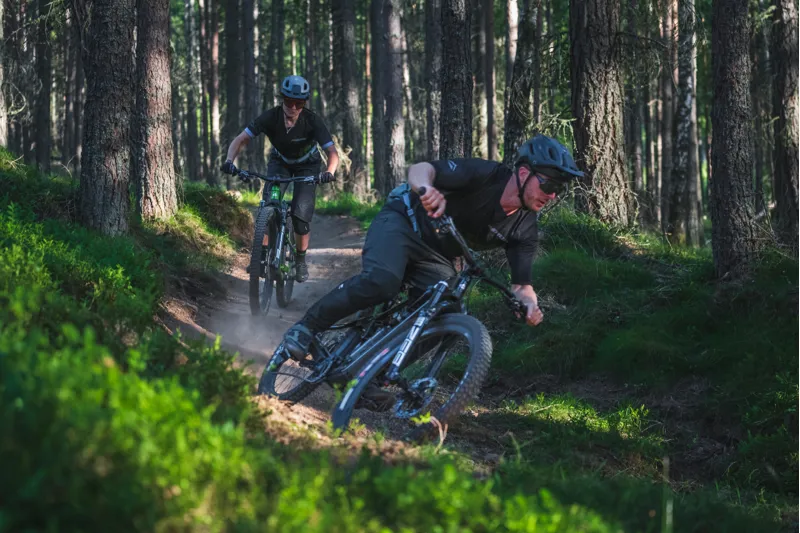 Merida One-Sixty 6000 Full Suspension Mountain Bike - Black - Long-2