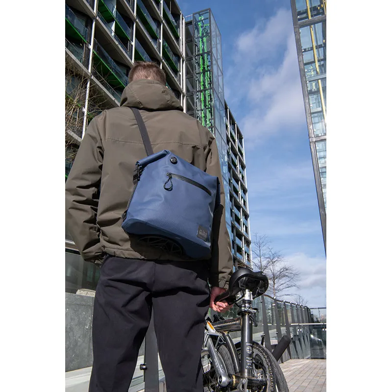 ブロンプトンWATERPROOF WITH FRAME ネイビー 9L Roll Top Waterproof Bag 9L Navy | ブランドで選ぶ,BROMPTON
