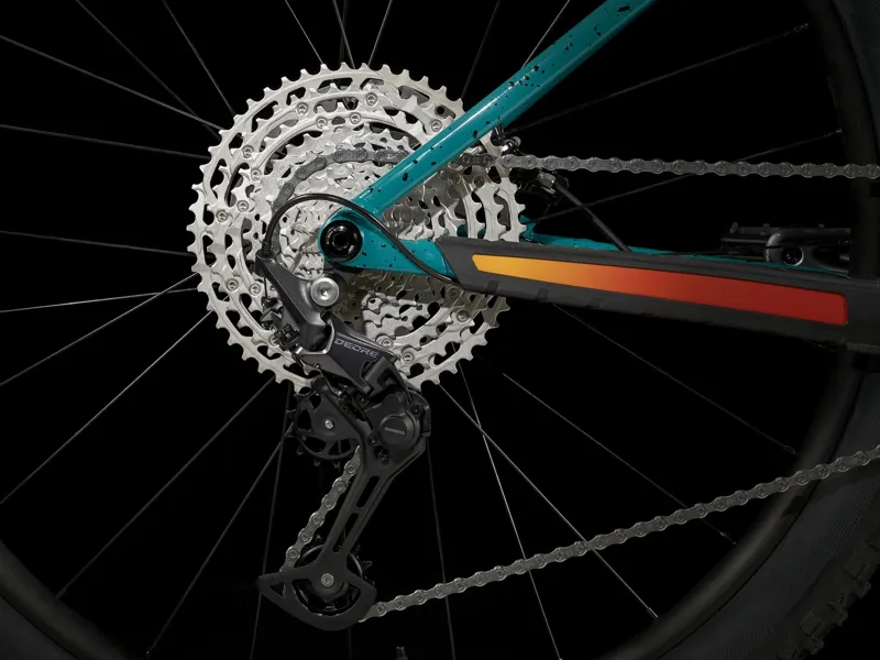 Trek Roscoe 7 29er+ 2024 Hardtail Mountain Bike - Teal/Trek Black-2
