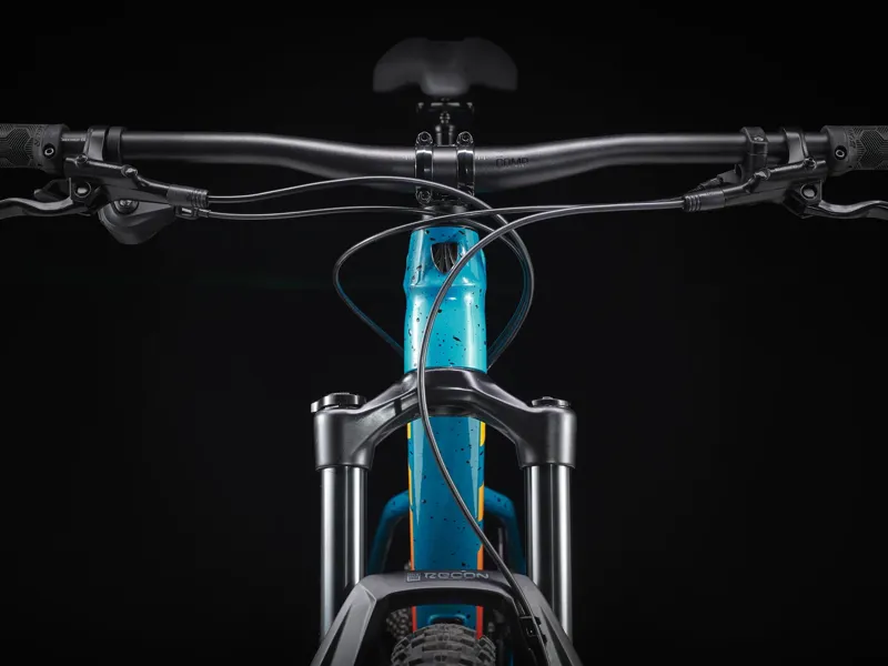 Trek Roscoe 7 29er+ 2024 Hardtail Mountain Bike - Teal/Trek Black-8