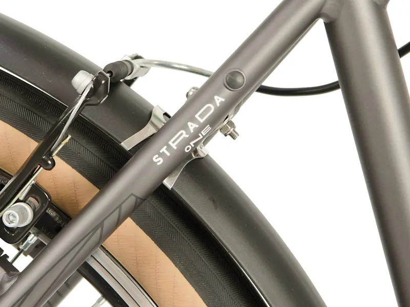 Raleigh Strada 650b 2023 Hybrid Sports Bike - Grey/Black-2